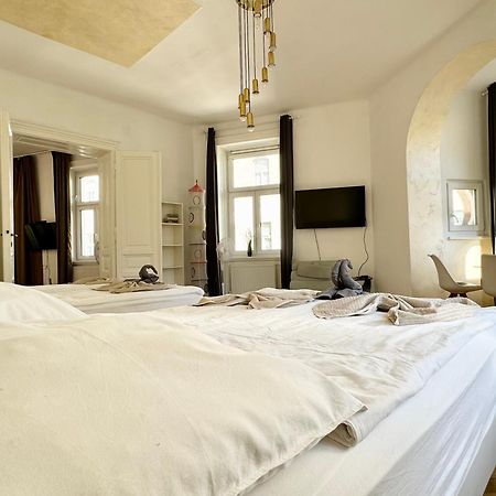 Premium Apartment Located At The Famous Vienna Kutschkermarkt Zewnętrze zdjęcie