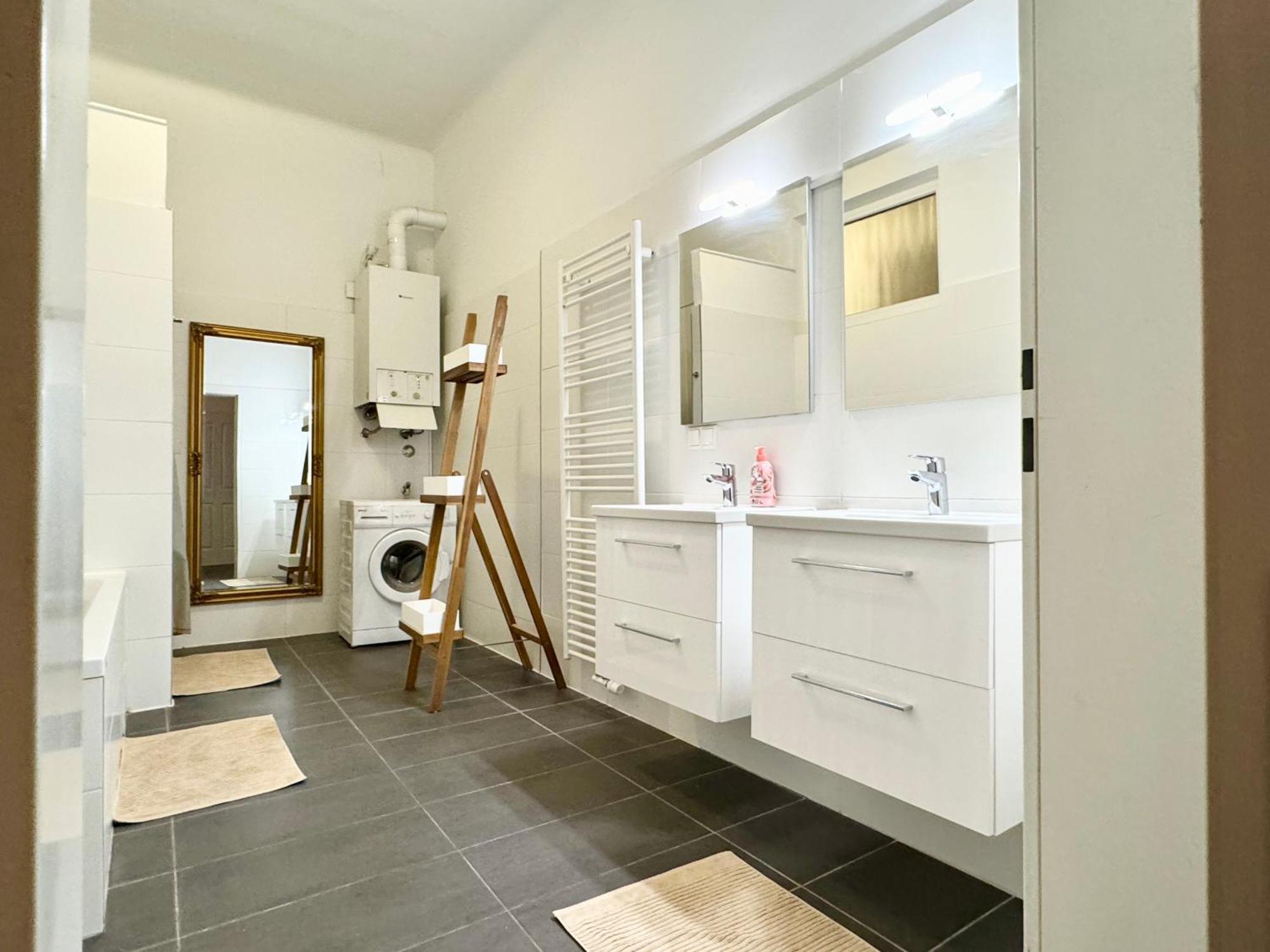 Premium Apartment Located At The Famous Vienna Kutschkermarkt Zewnętrze zdjęcie
